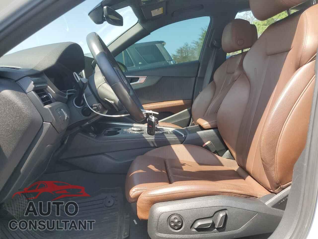 AUDI A4 2019 - WAUENAF4XKA006972