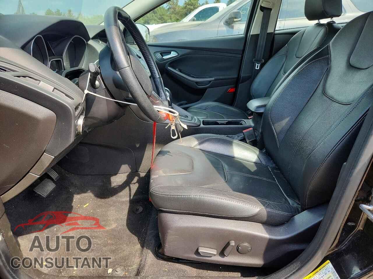 FORD FOCUS 2016 - 1FADP3K21GL280958