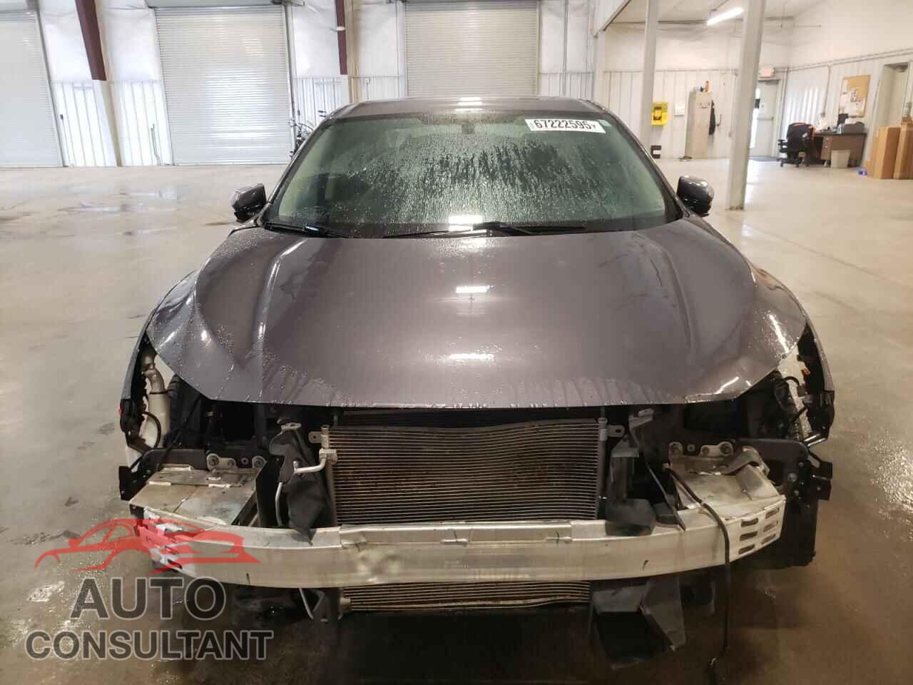 HONDA CIVIC 2018 - 2HGFC2F58JH540422
