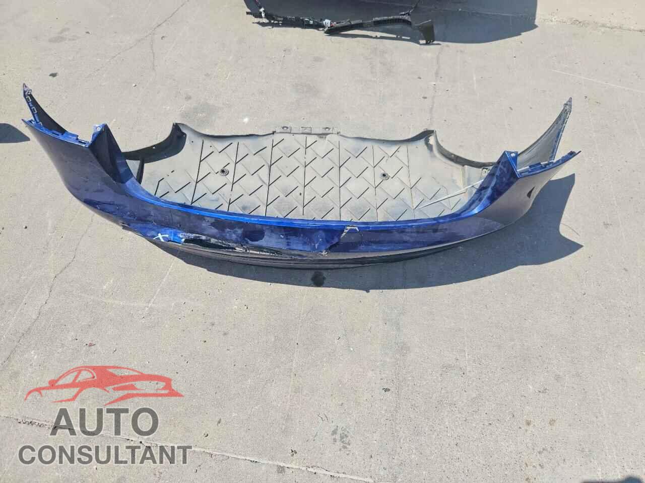 TESLA MODEL 3 2023 - 5YJ3E1EAXPF686842