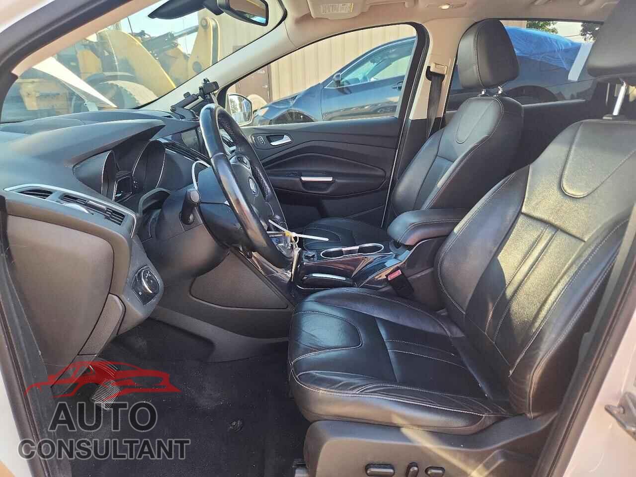FORD ESCAPE 2013 - 1FMCU9J95DUA04462