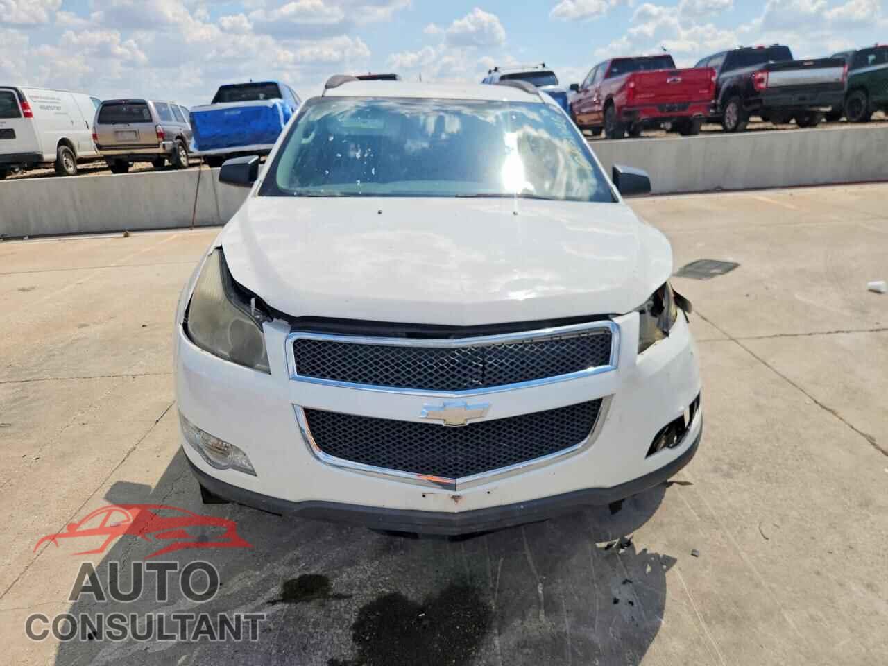 CHEVROLET TRAVERSE 2011 - 1GNKRFED5BJ321520
