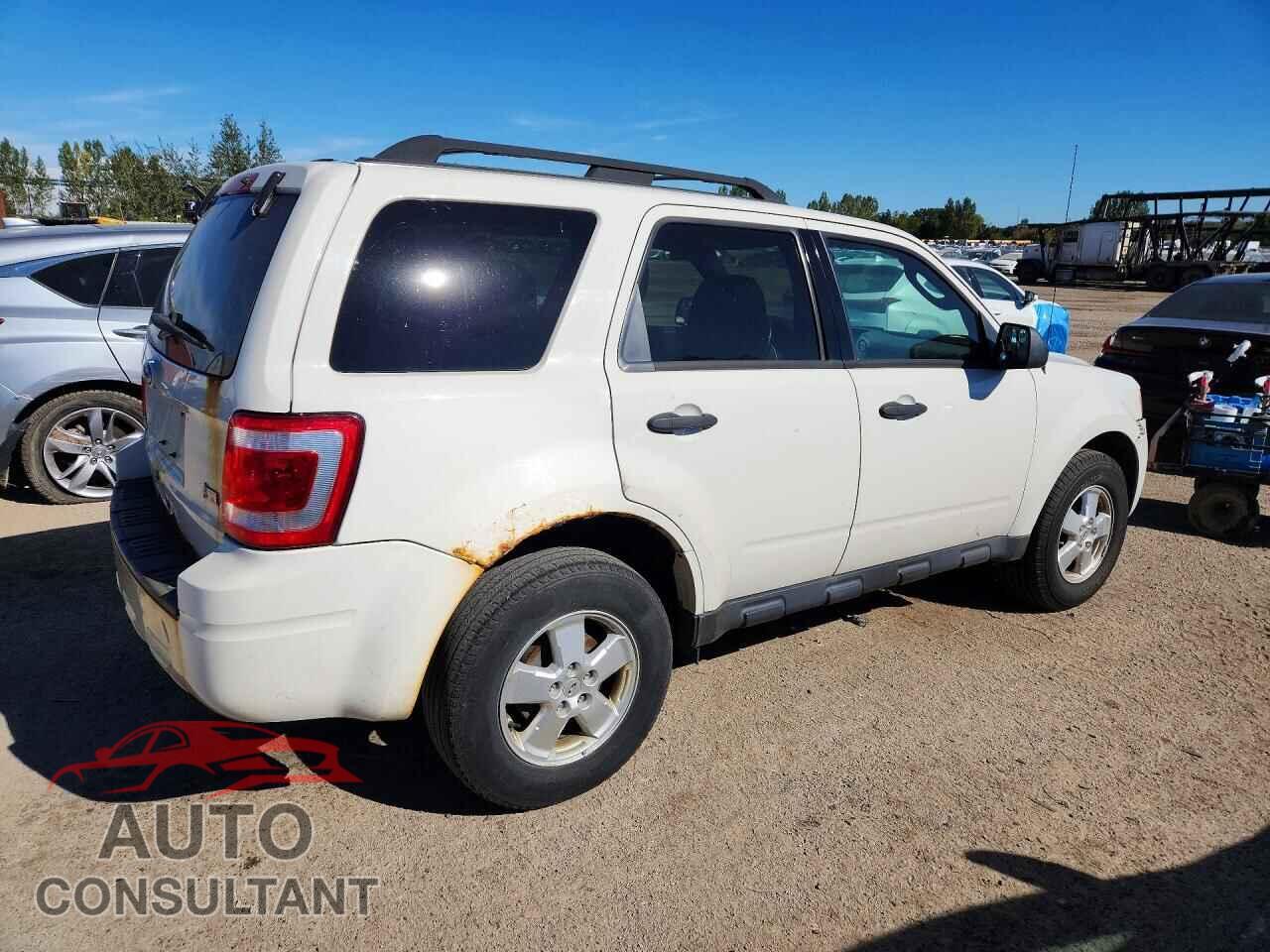 FORD ESCAPE 2011 - 1FMCU9DG7BKA29320