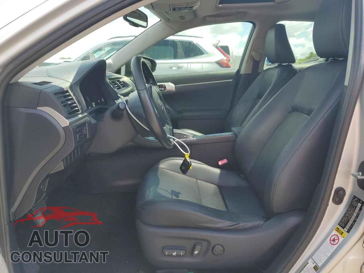 LEXUS CT 200 2012 - JTHKD5BH5C2081971