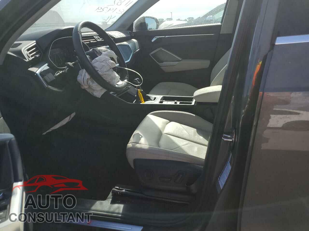 AUDI Q3 2023 - WA1DECF35P1067178