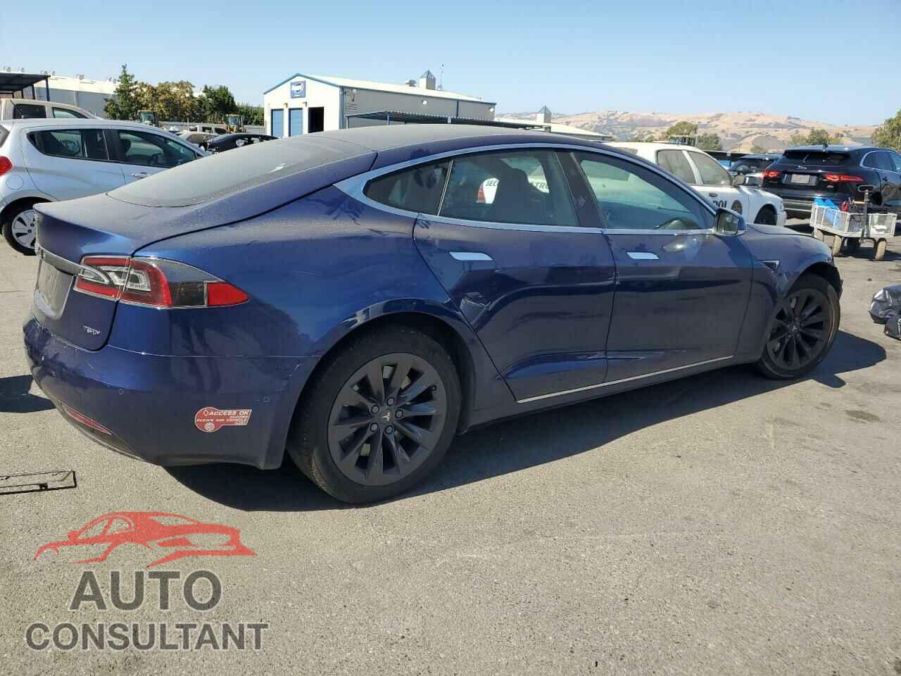 TESLA MODEL S 2017 - 5YJSA1E2XHF231989