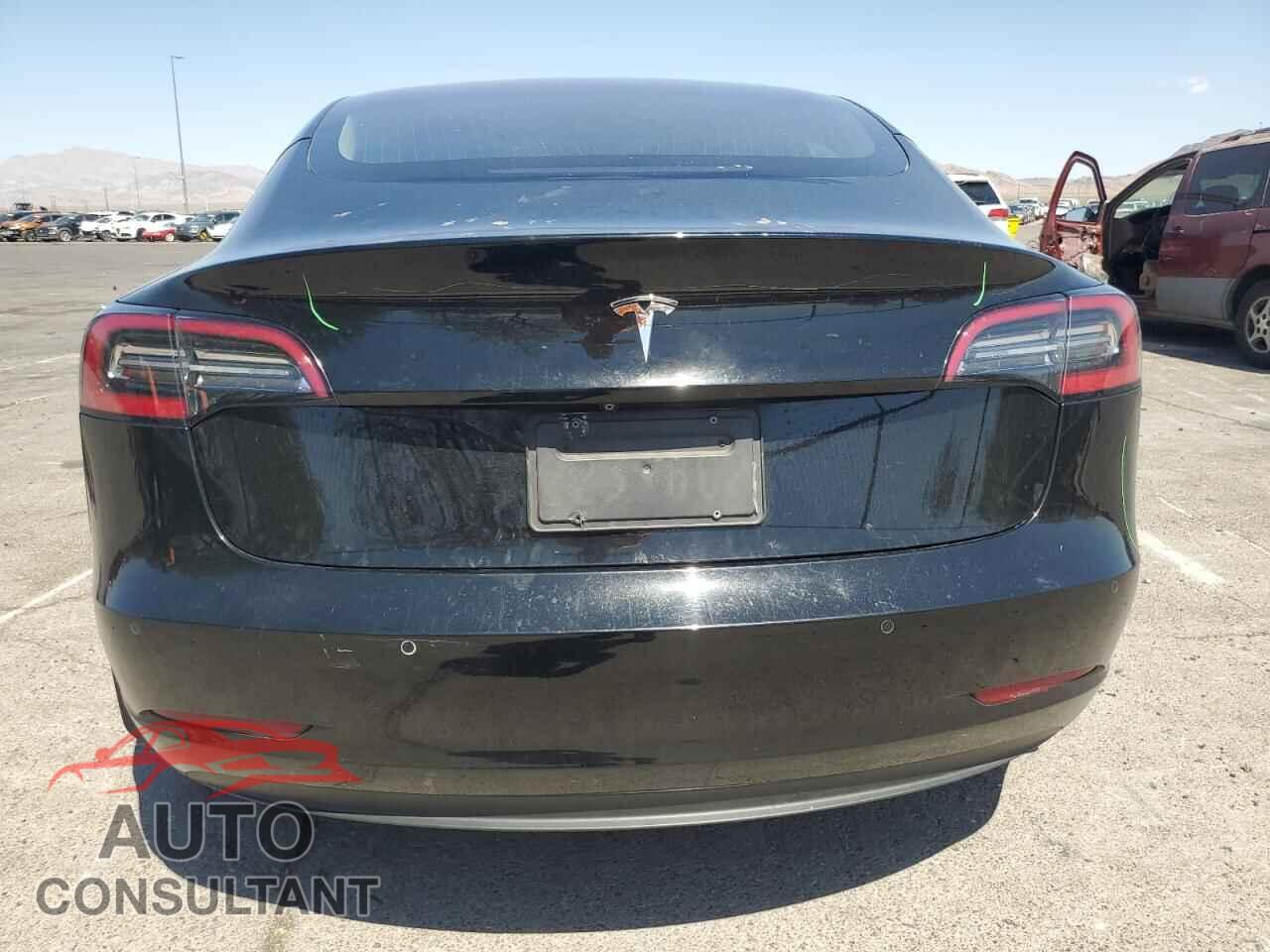 TESLA MODEL 3 2018 - 5YJ3E1EA1JF172644