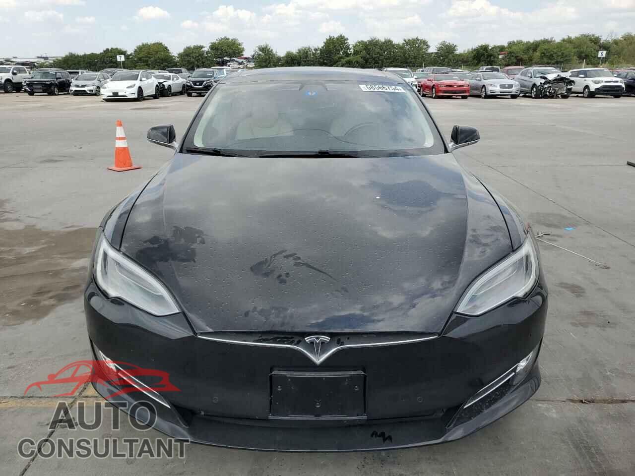 TESLA MODEL S 2017 - 5YJSA1E2XHF229966