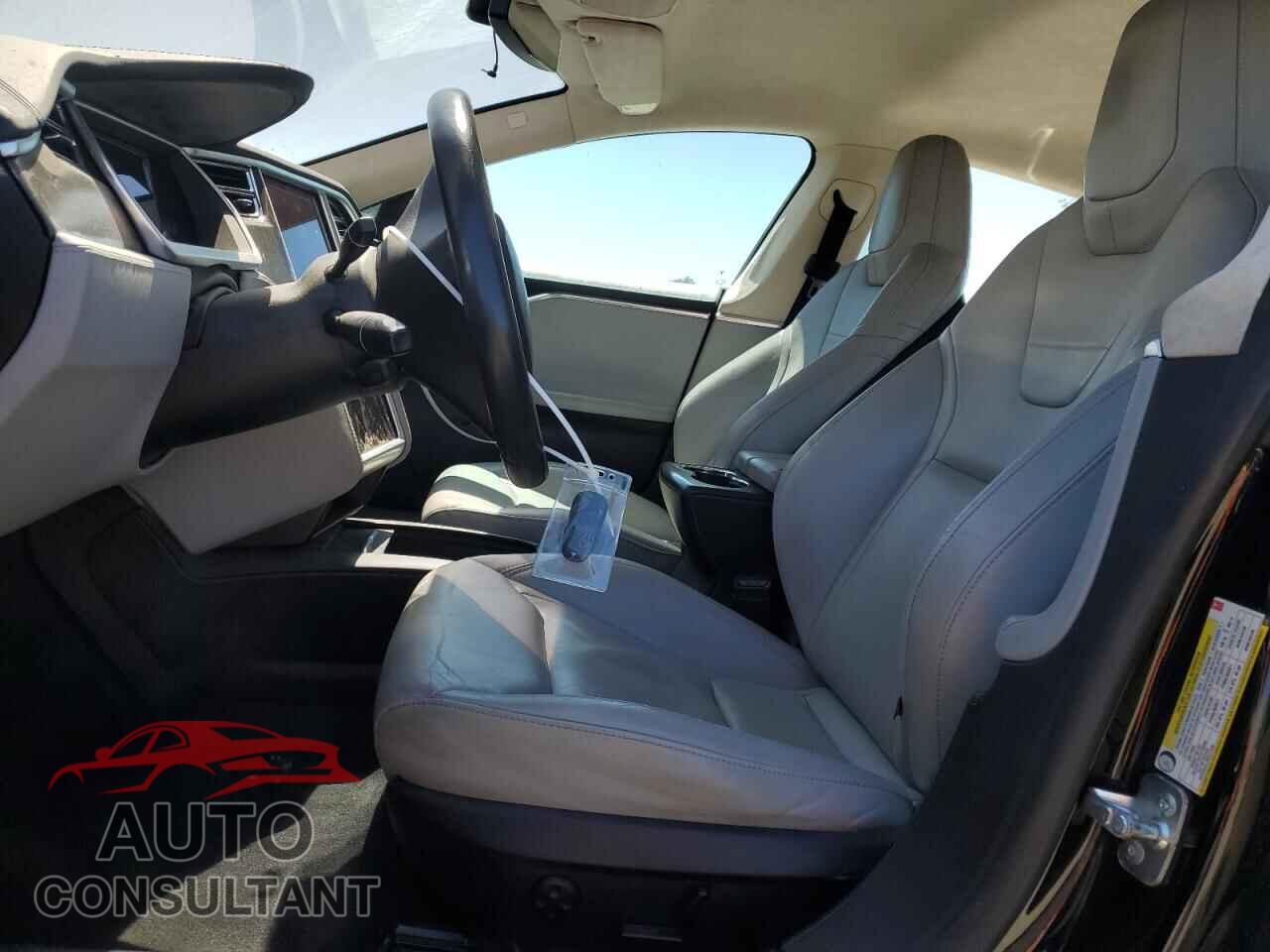 TESLA MODEL S 2013 - 5YJSA1DP7DFP07221