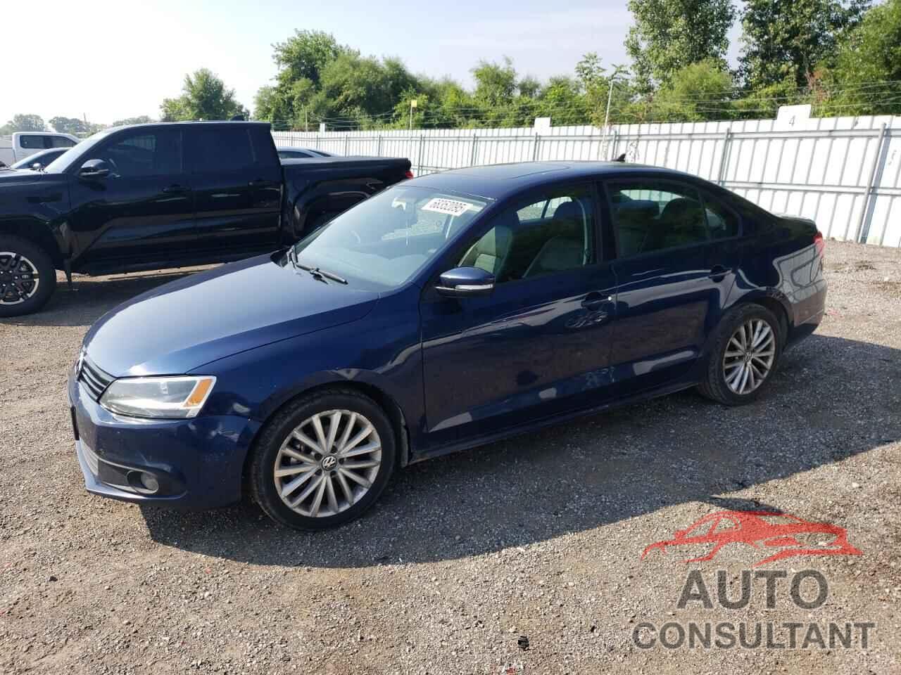 VOLKSWAGEN JETTA 2011 - 3VWDX7AJ9BM061308