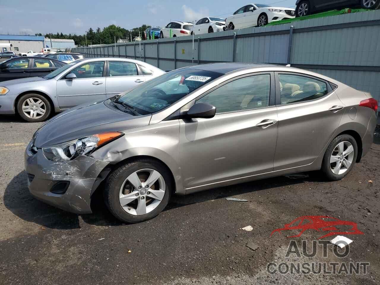 HYUNDAI ELANTRA 2013 - 5NPDH4AE3DH382626