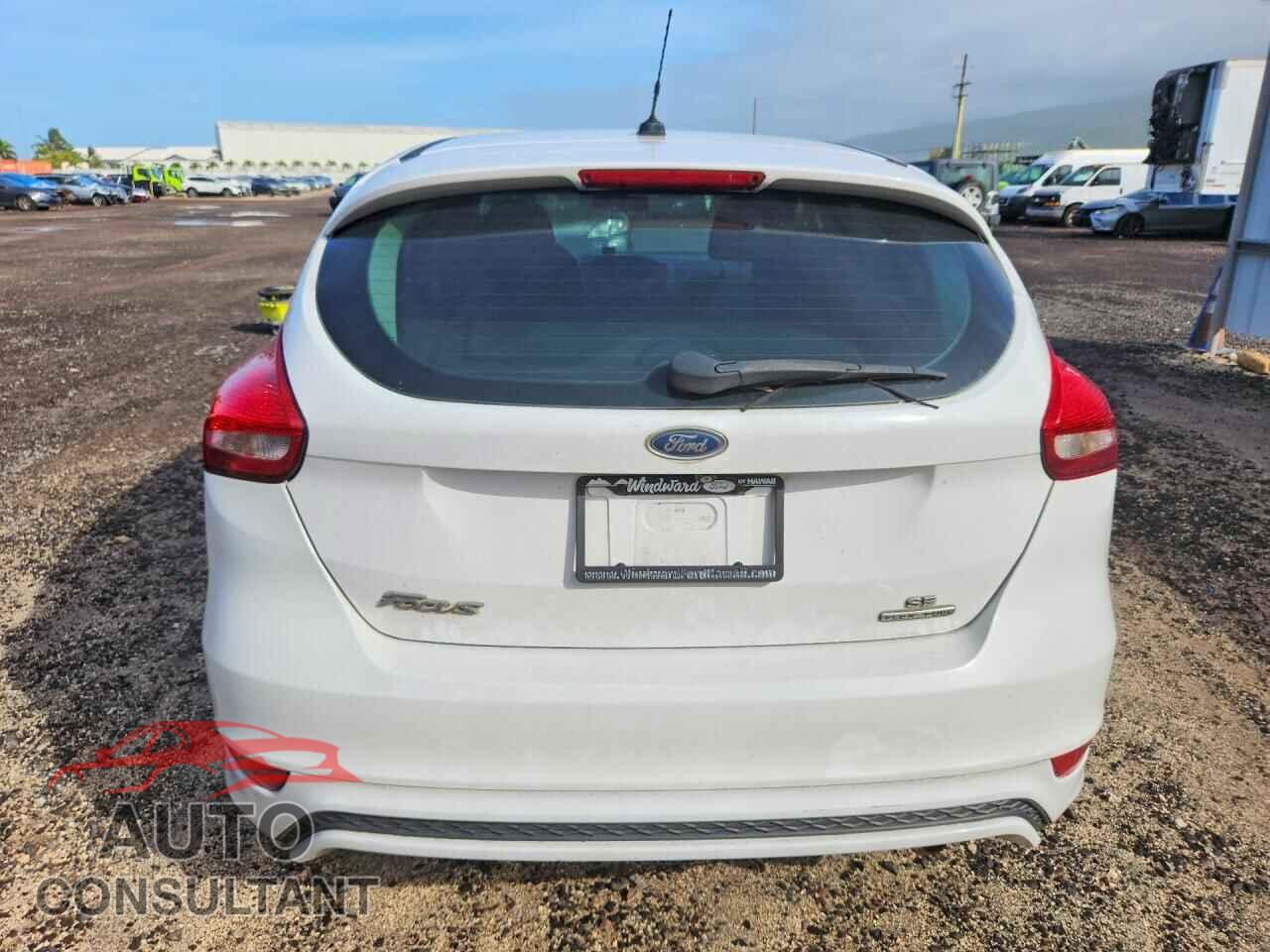 FORD FOCUS 2016 - 1FADP3K22GL230618