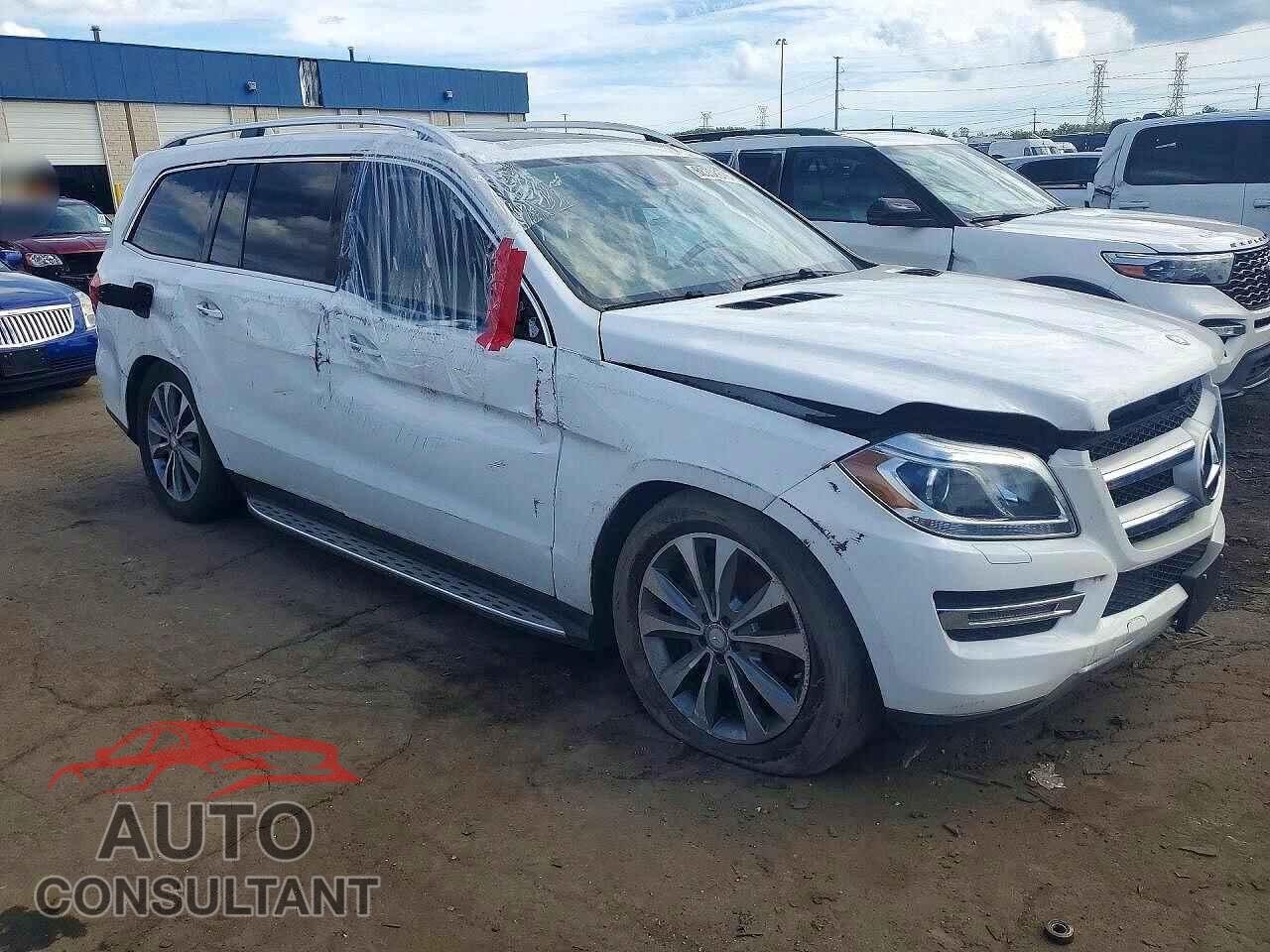 MERCEDES-BENZ GL-CLASS 2015 - 4JGDF6EE0FA489022