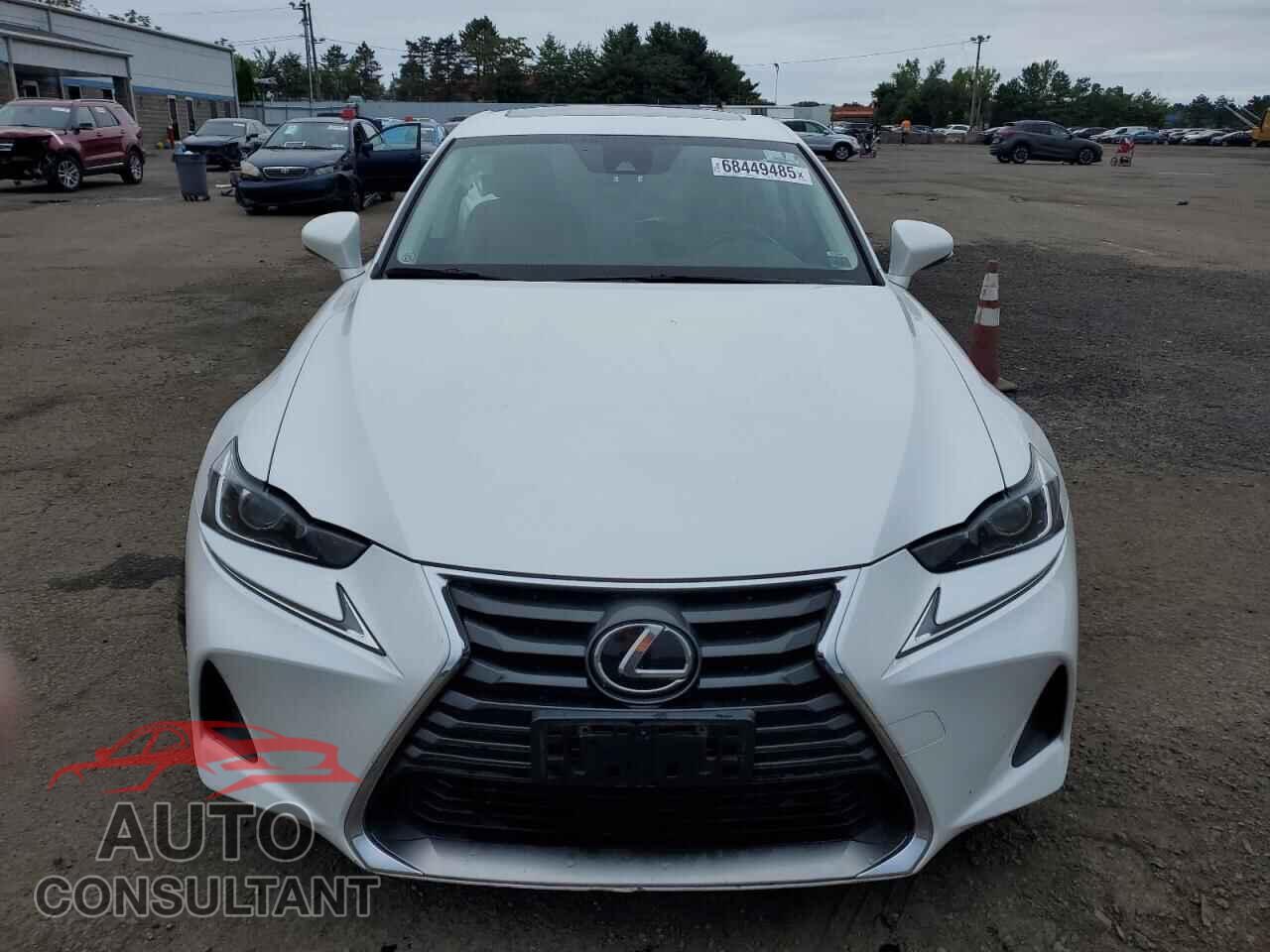 LEXUS IS 2017 - JTHCM1D25H5015108