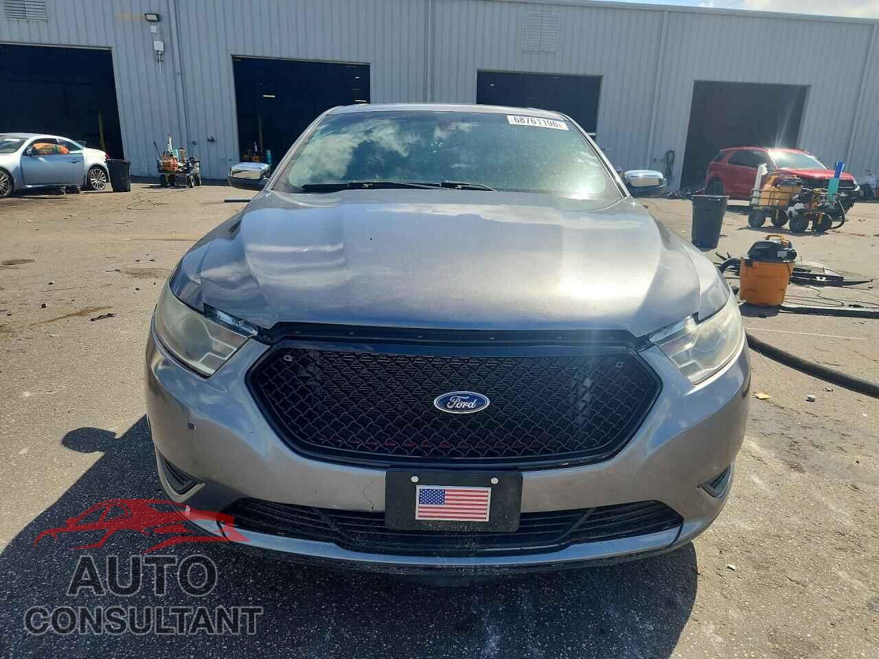 FORD TAURUS 2014 - 1FAHP2E82EG137101