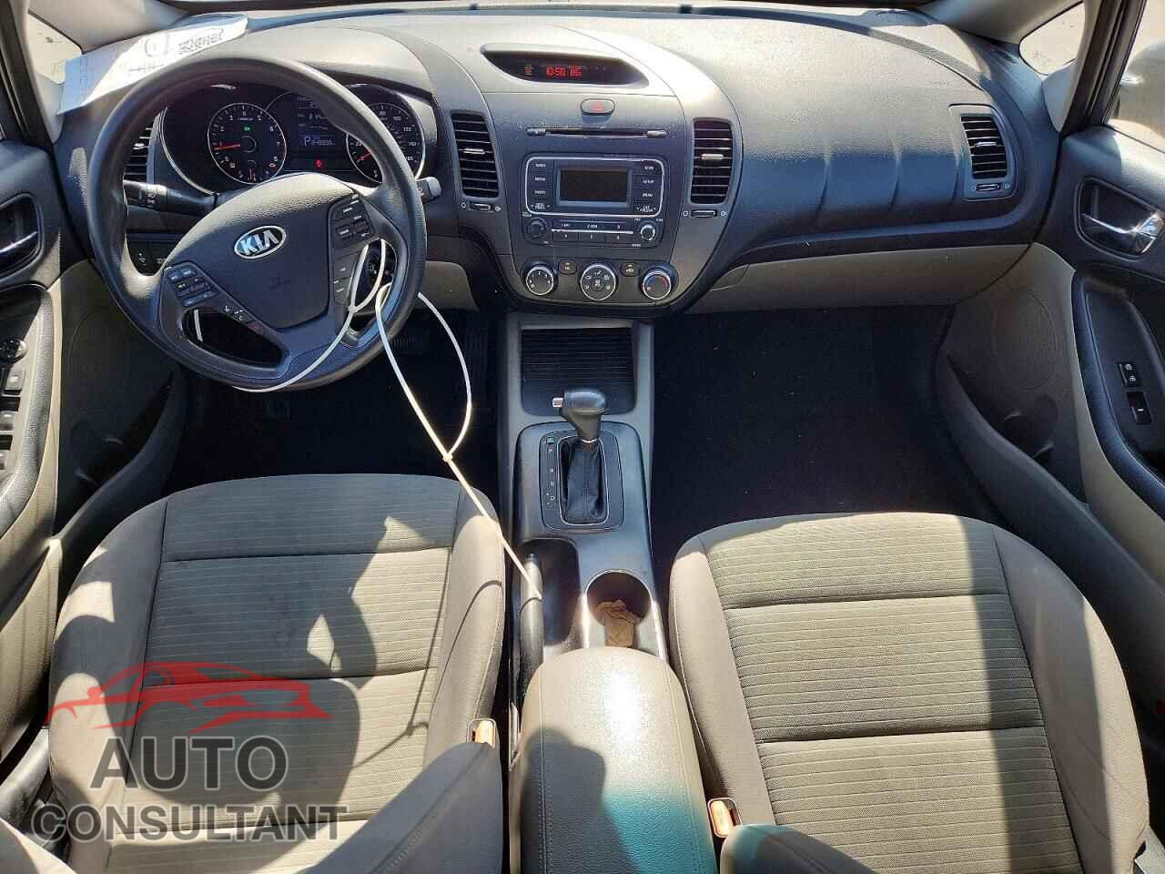 KIA FORTE 2015 - KNAFX4A60F5395595