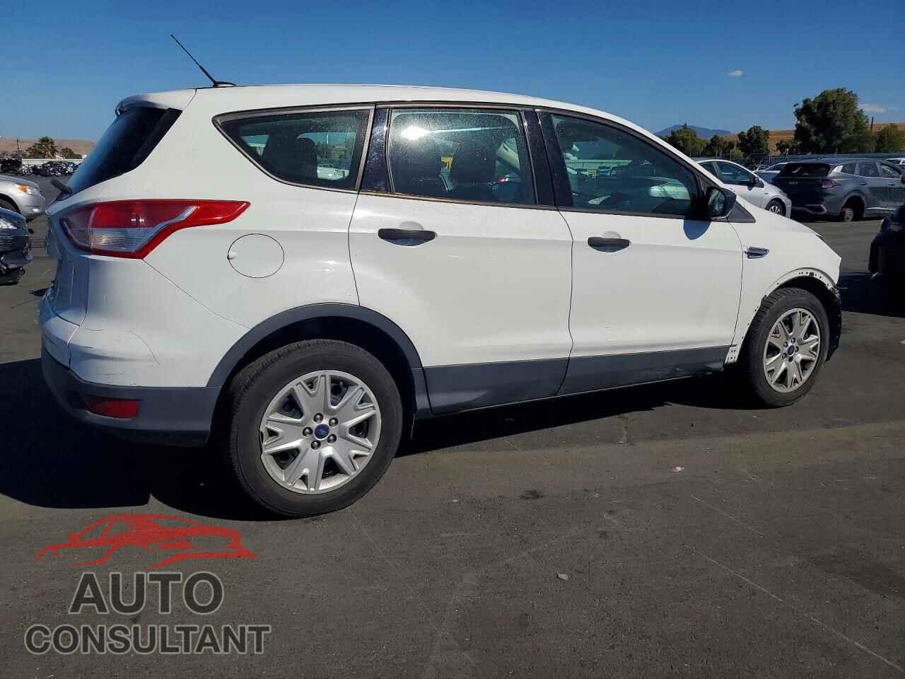 FORD ESCAPE 2015 - 1FMCU0F72FUC13034