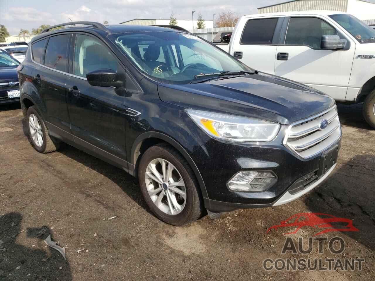 FORD ESCAPE 2018 - 1FMCU0GDXJUA12074