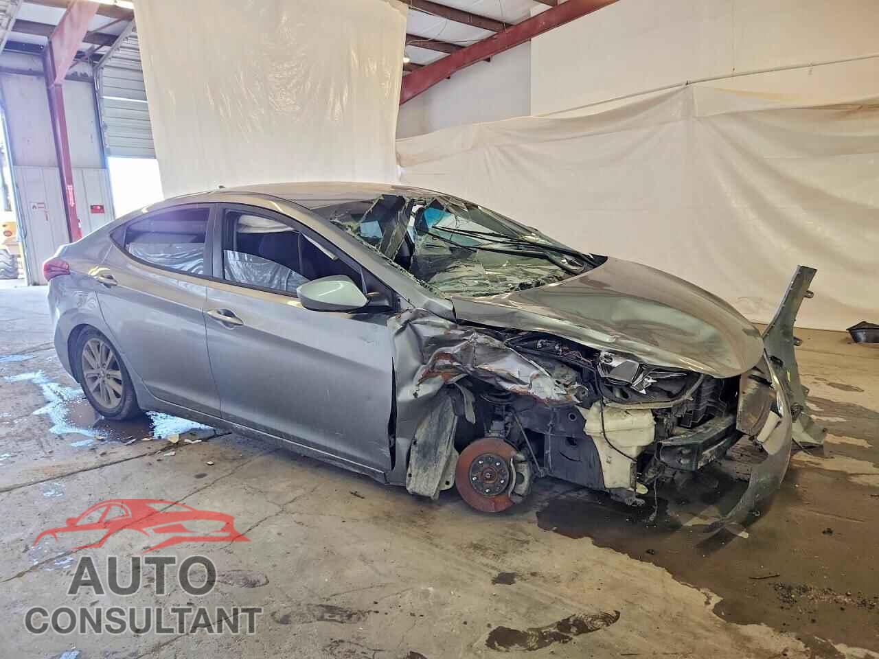 HYUNDAI ELANTRA 2015 - KMHDH4AE3FU424877