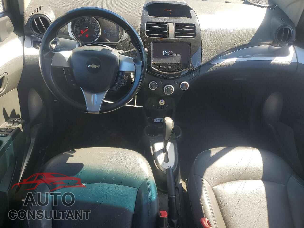 CHEVROLET SPARK 2015 - KL8CF6S90FC758401