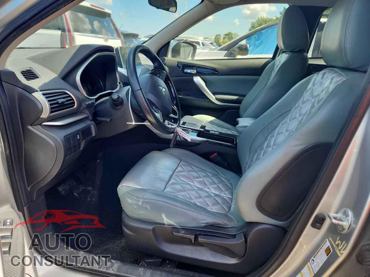 MITSUBISHI ECLIPSE 2019 - JA4AT5AA0KZ011377