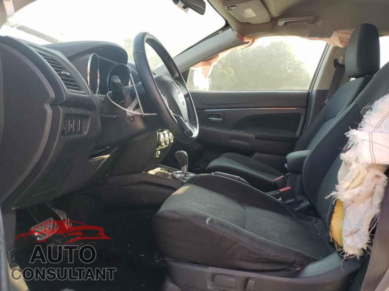 MITSUBISHI OUTLANDER 2015 - 4A4AP4AW7FE035908