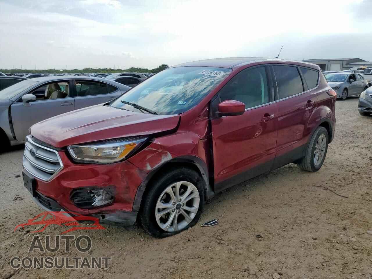 FORD ESCAPE 2019 - 1FMCU0GD7KUB85892
