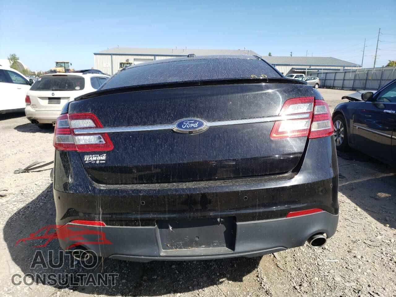 FORD TAURUS 2017 - 1FAHP2E89HG116993