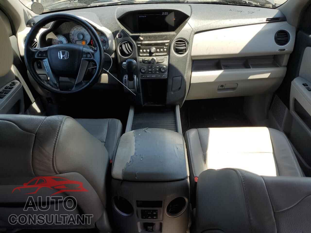 HONDA PILOT 2013 - 5FNYF4H5XDB069715