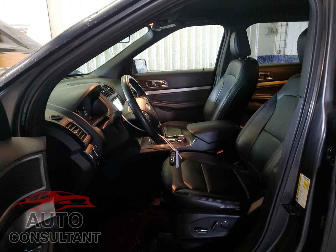 FORD EXPLORER 2018 - 1FM5K8D80JGB35028