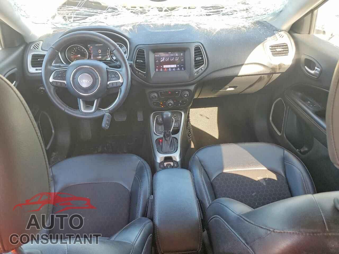 JEEP COMPASS 2017 - 3C4NJDBB1HT628012