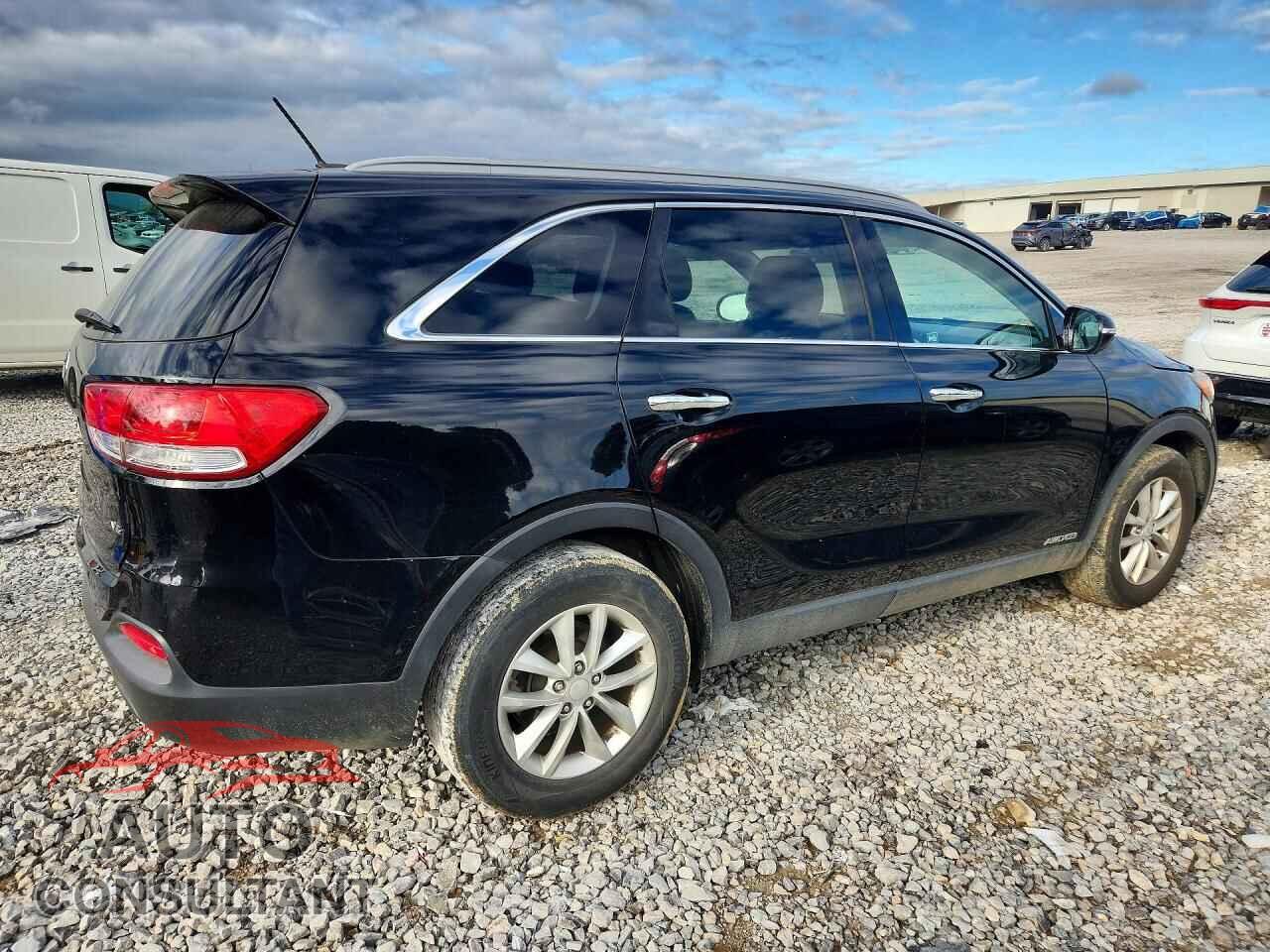 KIA SORENTO 2017 - 5XYPGDA51HG209801
