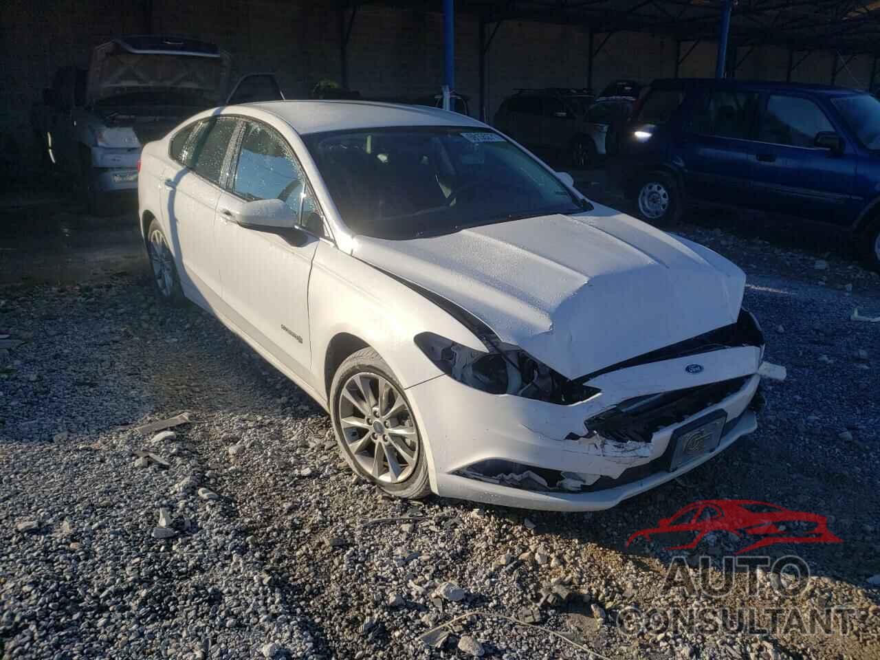 FORD FUSION 2017 - 3FA6P0LU2HR381467