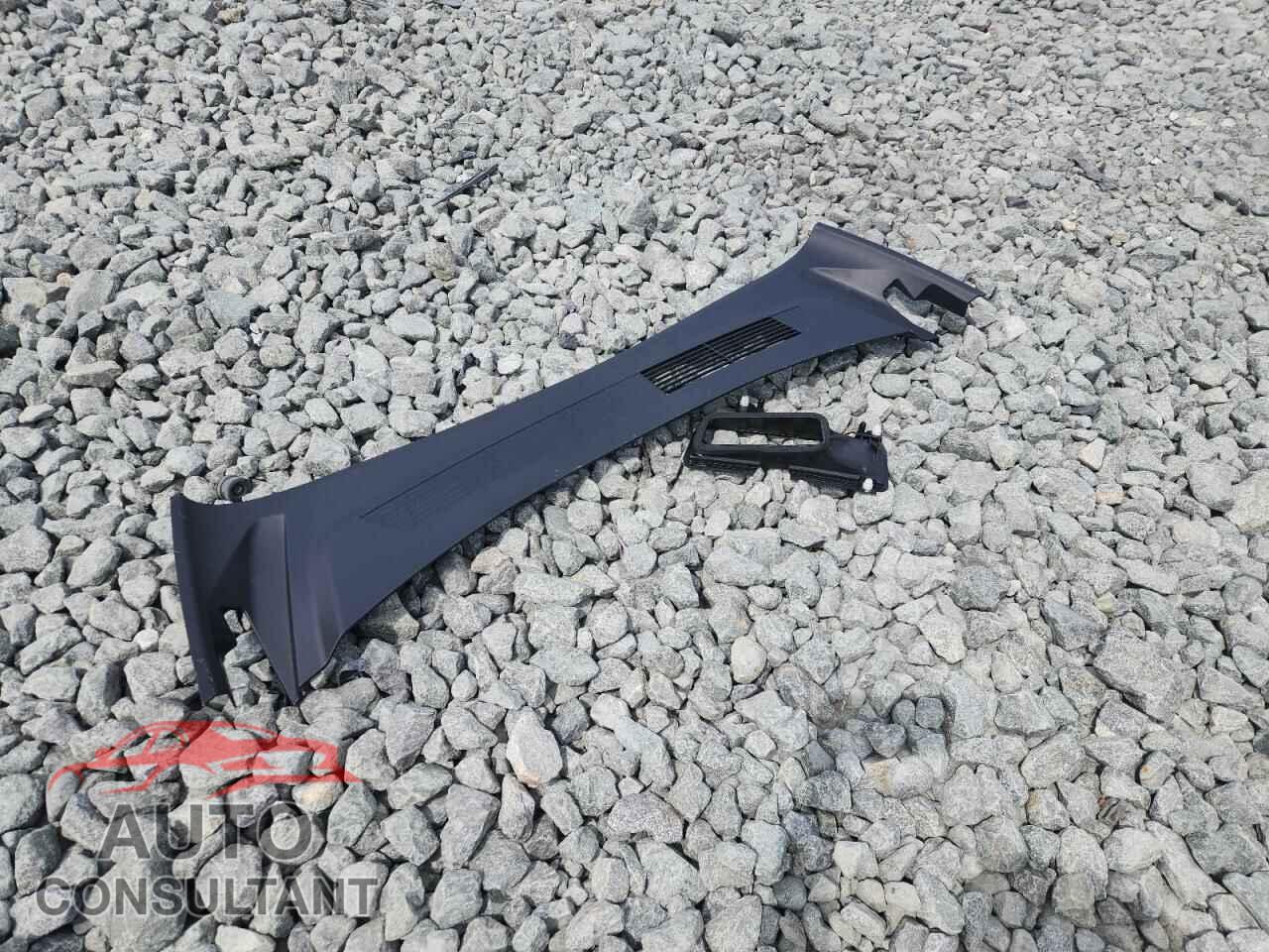 TESLA MODEL 3 2025 - 5YJ3E1EA9SF005174