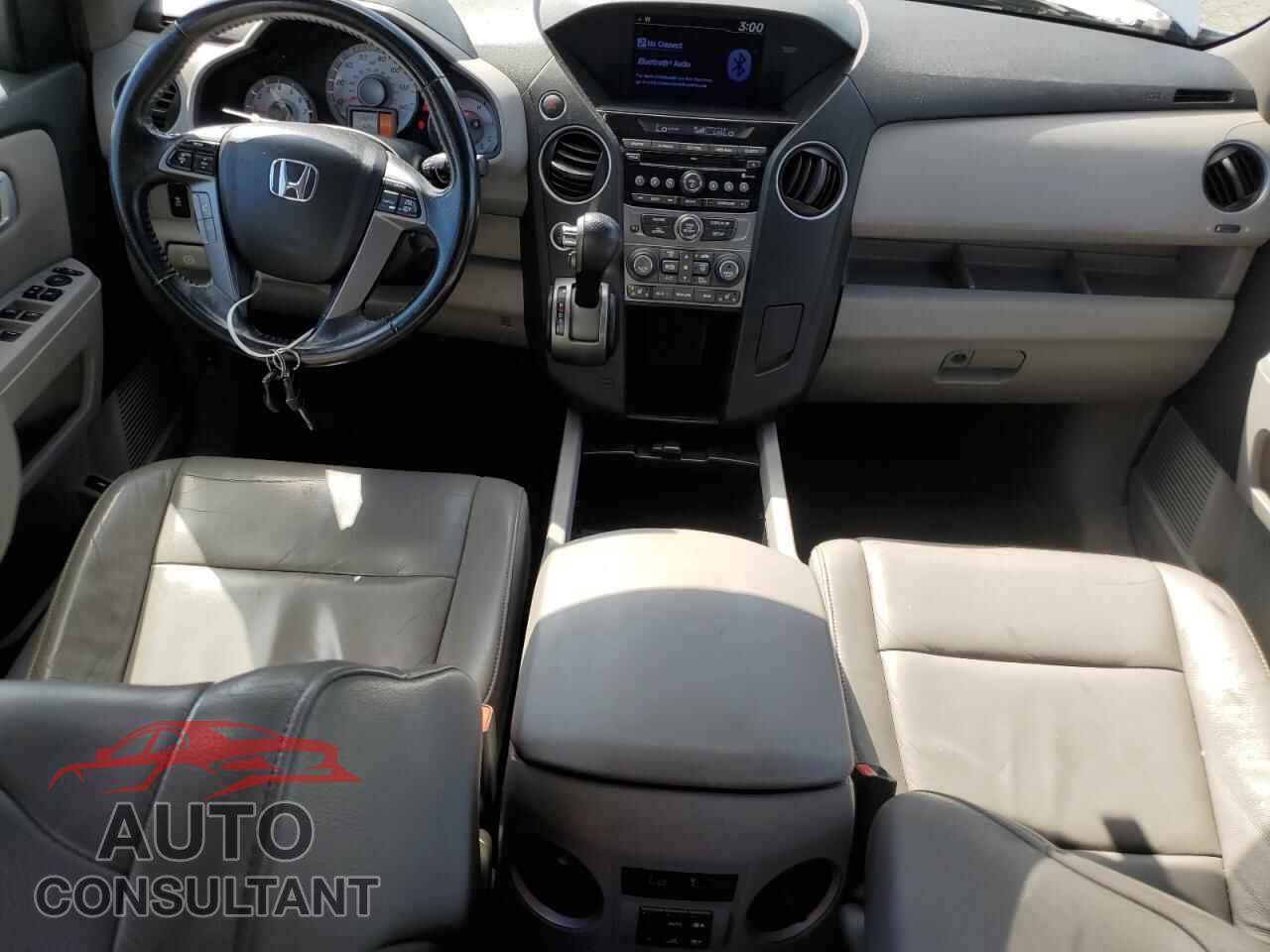 HONDA PILOT 2013 - 5FNYF4H58DB028337