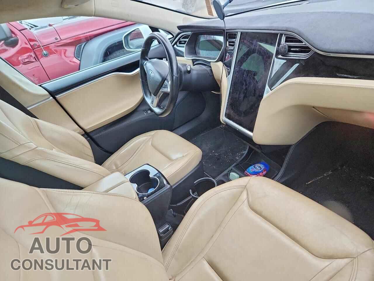 TESLA MODEL S 2015 - 5YJSA1E2XFF109159