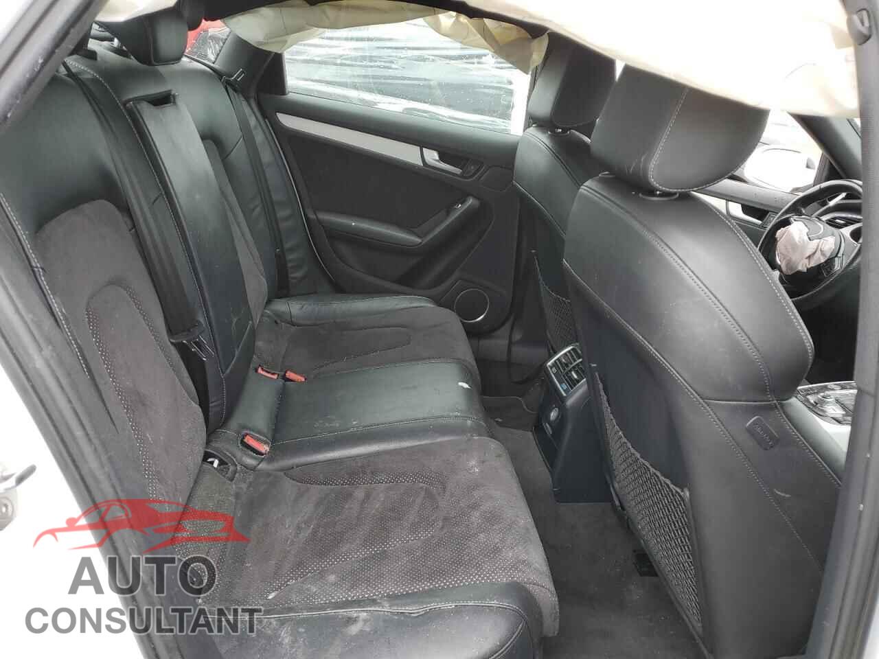 AUDI A4 2013 - WAUKFCFL2DN048440
