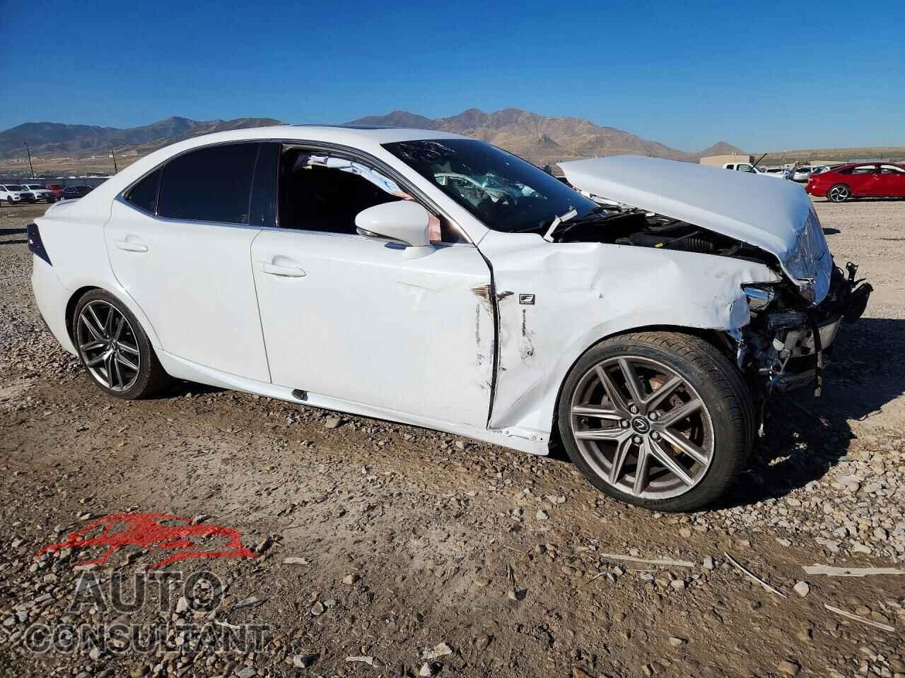 LEXUS IS 2014 - JTHCF1D28E5009518