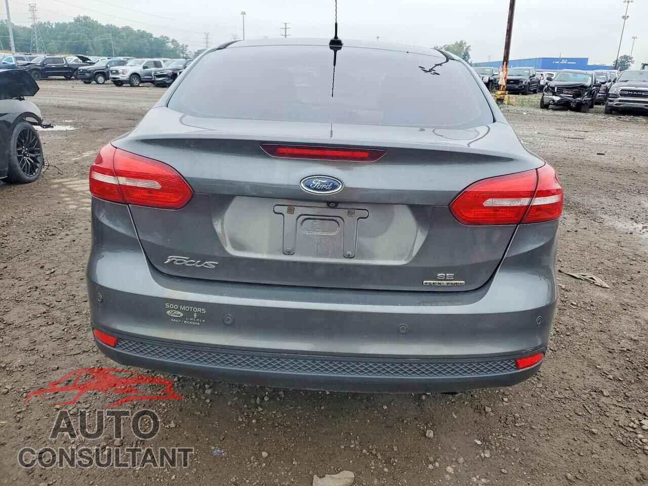 FORD FOCUS 2016 - 1FADP3F21GL302337
