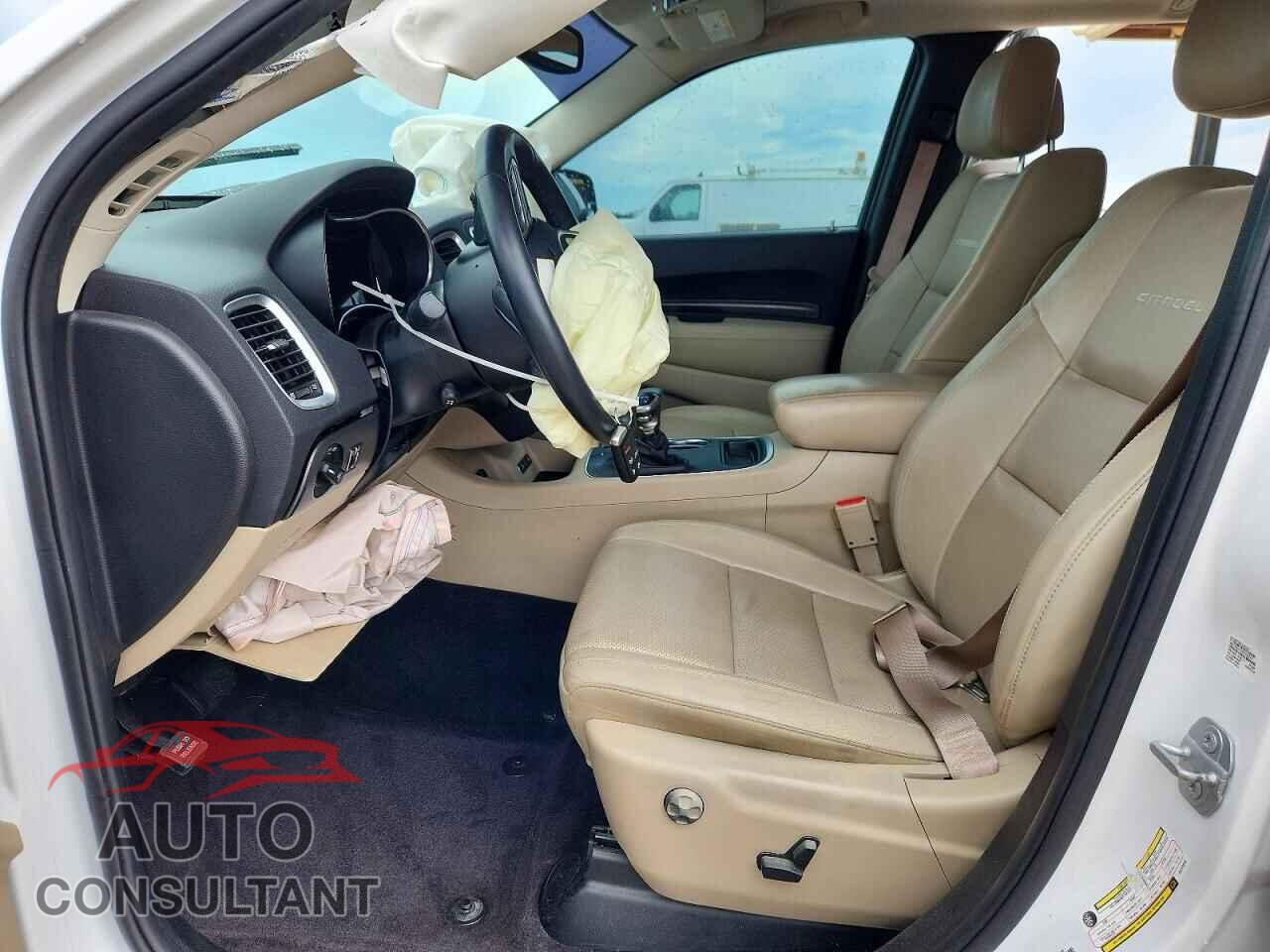 DODGE DURANGO 2018 - 1C4RDJEG0JC219256