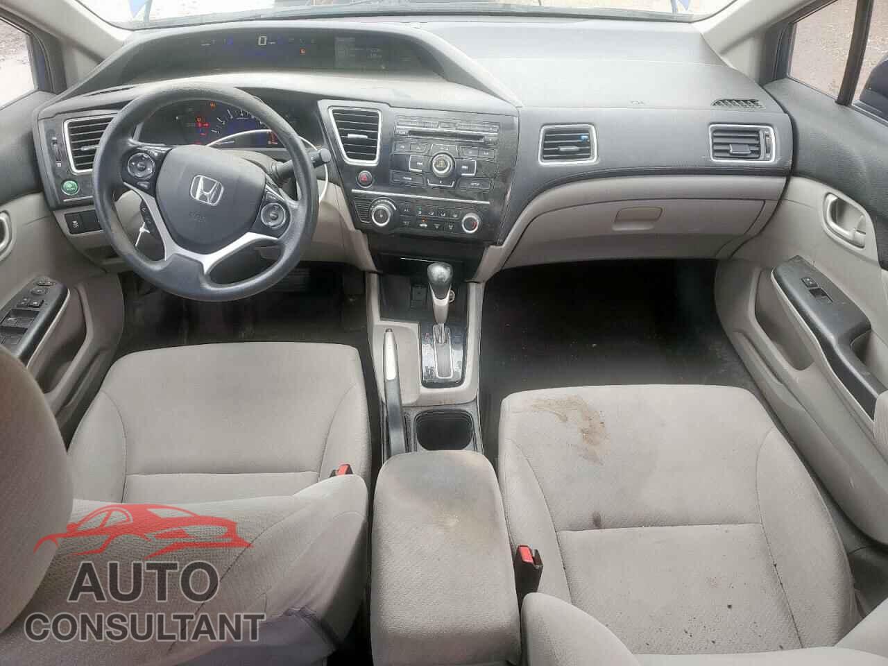 HONDA CIVIC 2013 - 2HGFB2F55DH548744