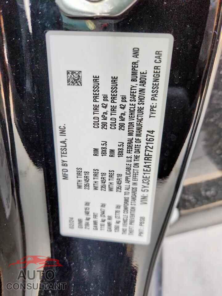 TESLA MODEL 3 2024 - 5YJ3E1EA1RF721674