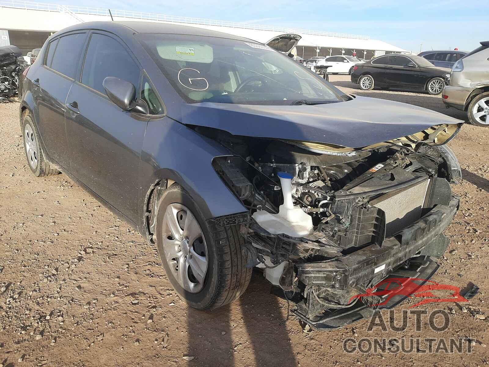 KIA FORTE 2016 - KNAFK5A87G5605553