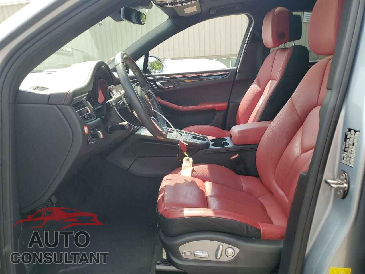 PORSCHE MACAN 2019 - WP1AA2A50KLB04883