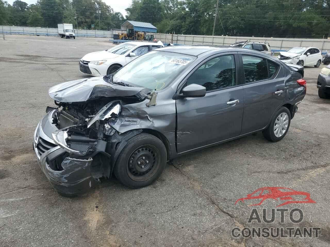 NISSAN VERSA 2018 - 3N1CN7AP4JL813061
