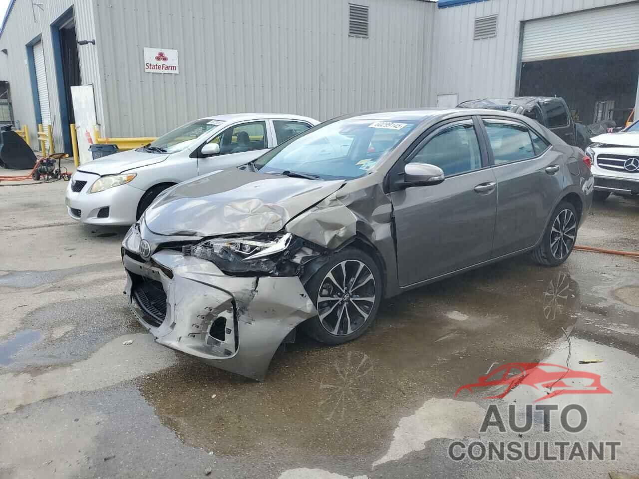 TOYOTA COROLLA 2017 - 5YFBURHE3HP619338
