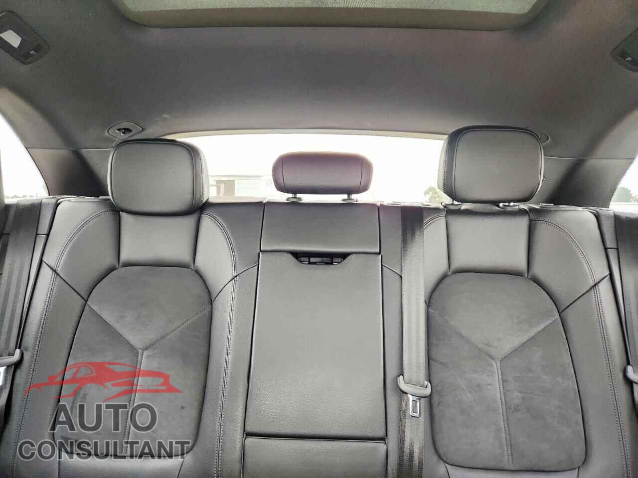 PORSCHE MACAN 2019 - WP1AA2A59KLB00217