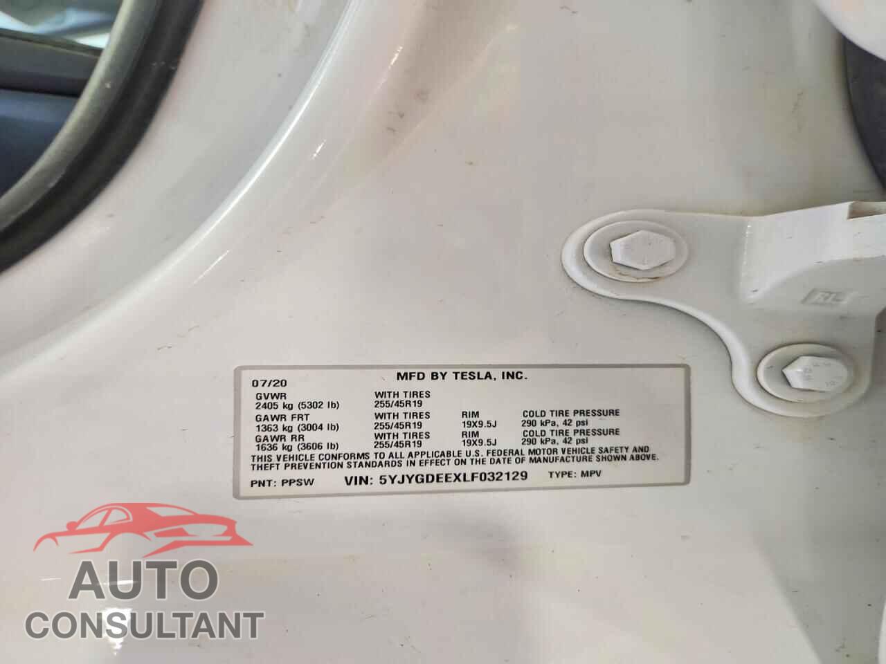 TESLA MODEL Y 2020 - 5YJYGDEEXLF032129