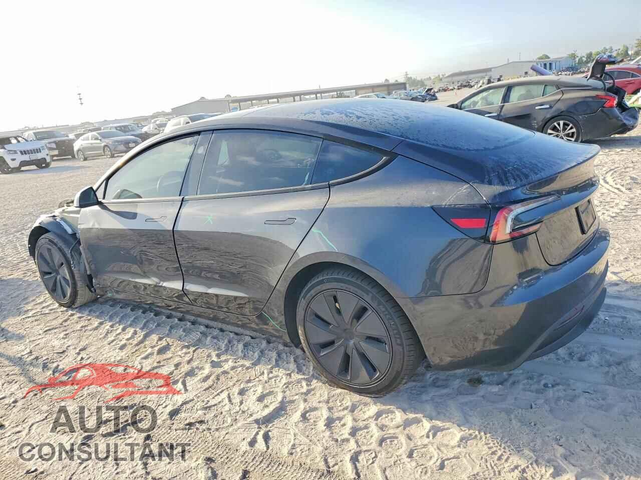 TESLA MODEL 3 2026 - 5YJ3E1EA6TF116153