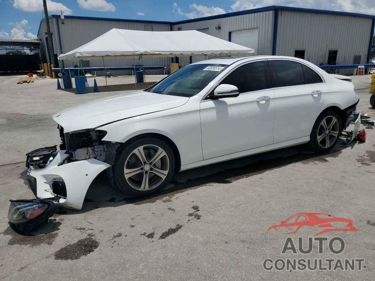 MERCEDES-BENZ E-CLASS 2017 - WDDZF4JB7HA105868